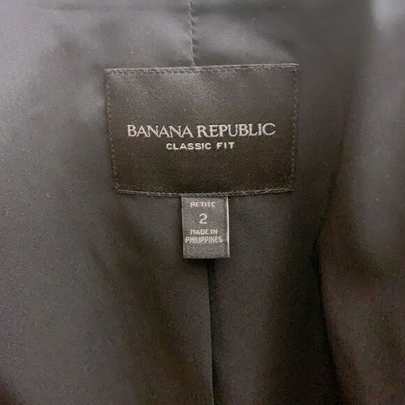 Banana Republic Petite Classic-Fit Blazer - Picture 5 of 5
